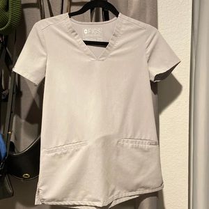 Figs casma scrub top xxs cement